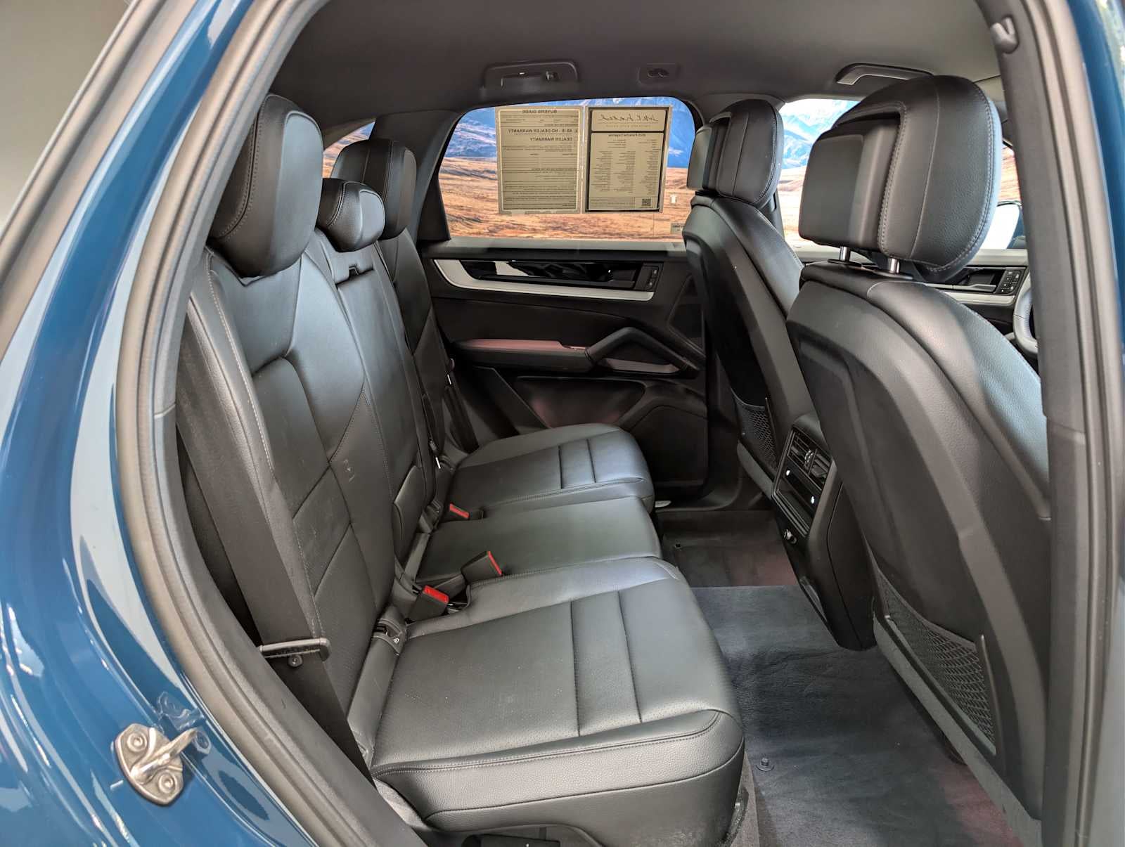 2025 Porsche Cayenne Base