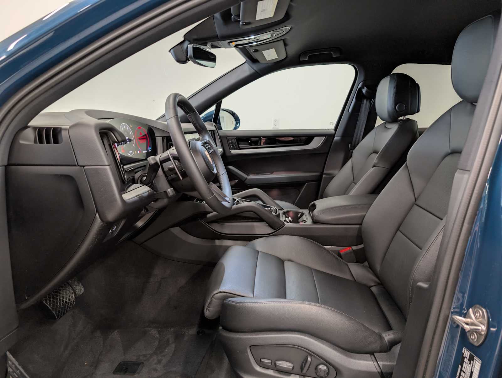 2025 Porsche Cayenne Base