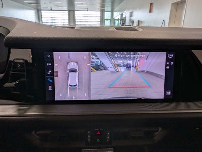 2025 Porsche Cayenne Base