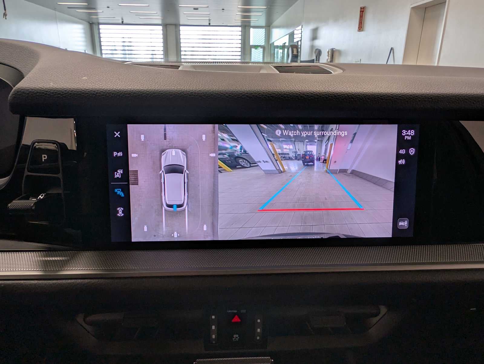 2025 Porsche Cayenne Base