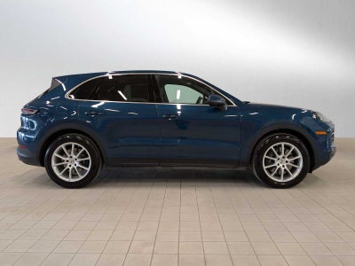 2025 Porsche Cayenne Base