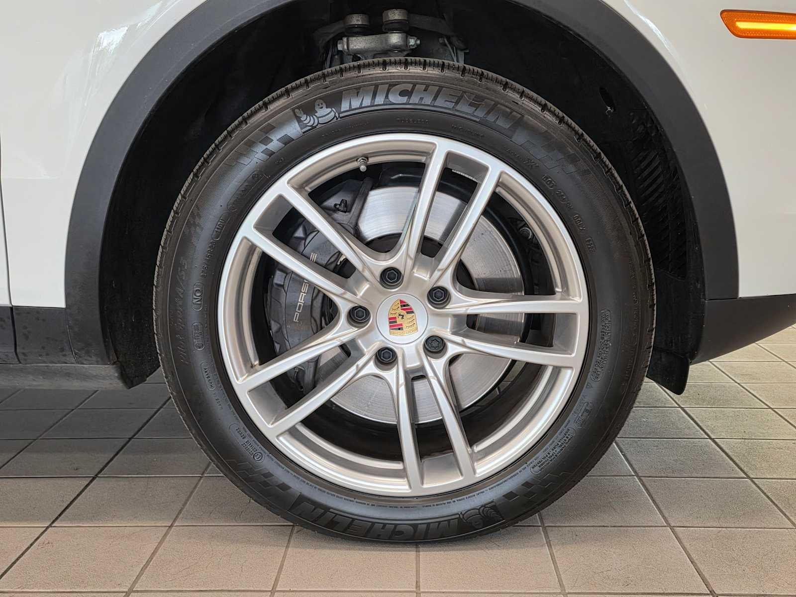 2023 Porsche Cayenne Cayenne