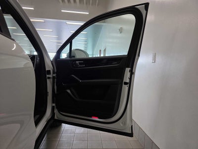 2023 Porsche Cayenne Cayenne