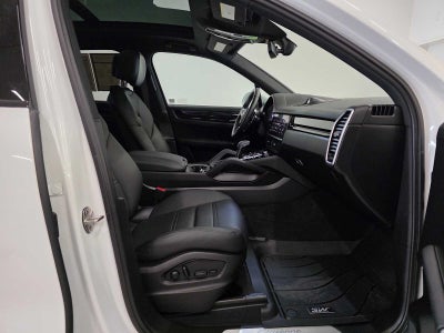2023 Porsche Cayenne Cayenne