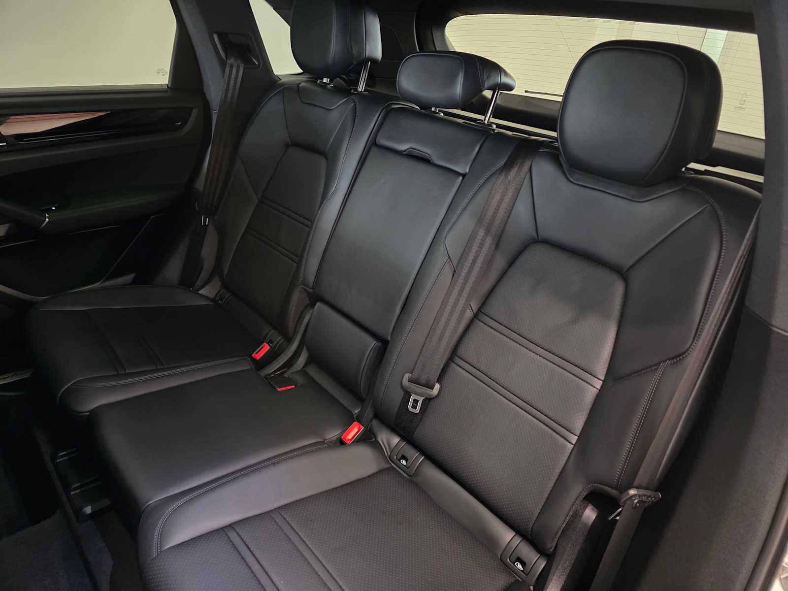 2023 Porsche Cayenne Cayenne