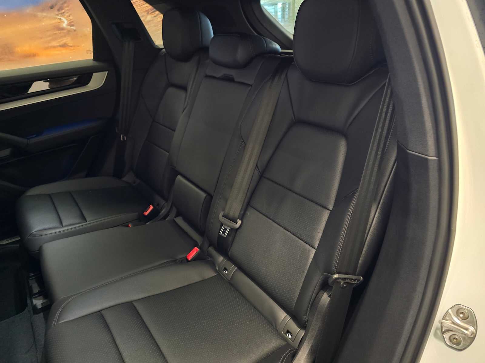 2025 Porsche Cayenne Base