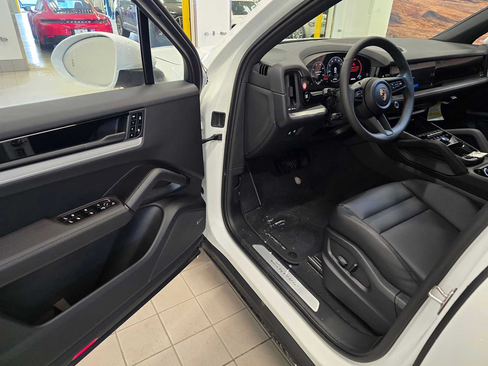 2025 Porsche Cayenne Base