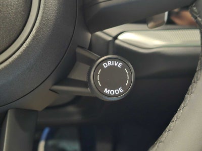 2025 Porsche Cayenne Base