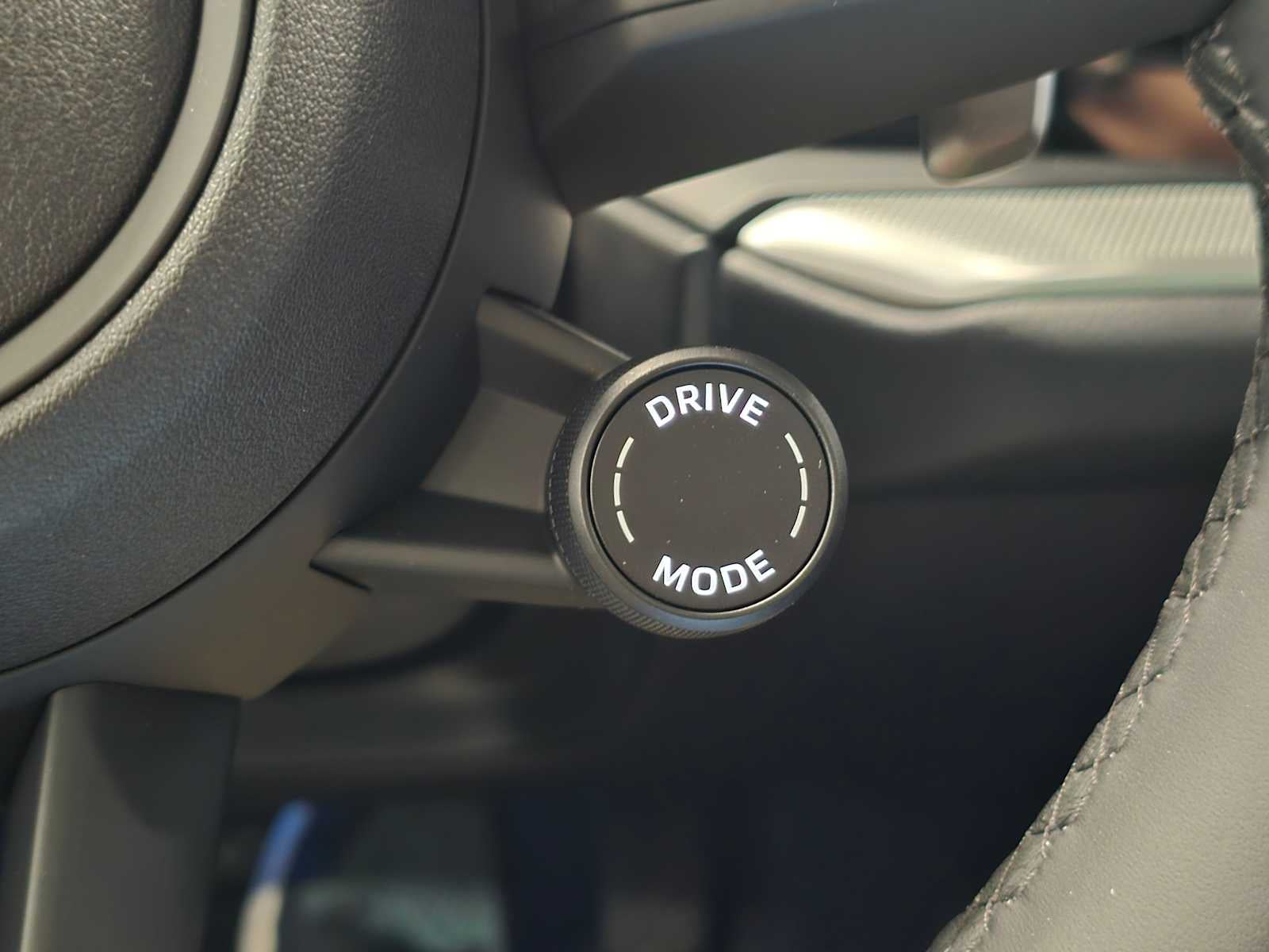 2025 Porsche Cayenne Base