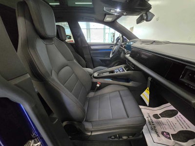 2024 Porsche Macan Electric 4