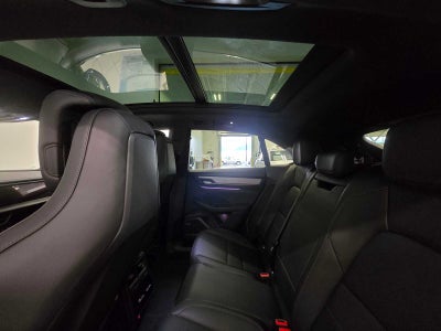 2024 Porsche Macan Electric 4