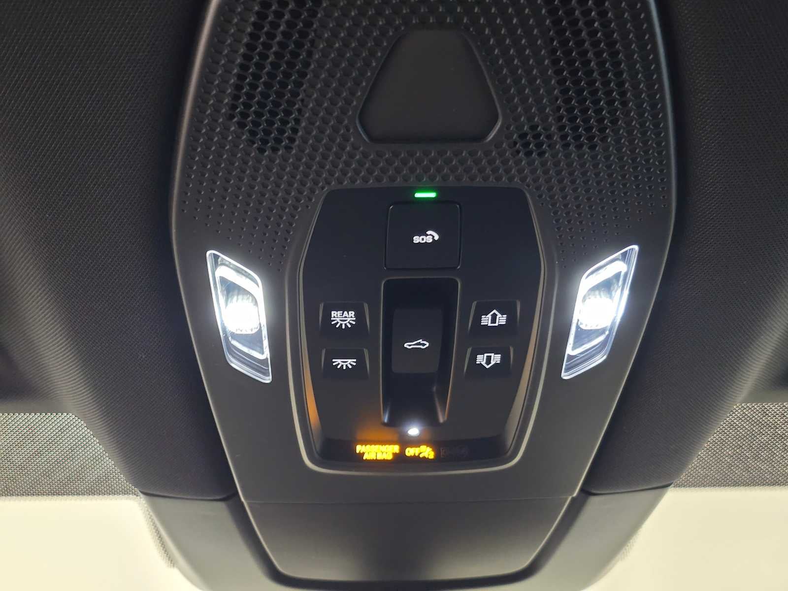 2024 Porsche Macan Electric 4