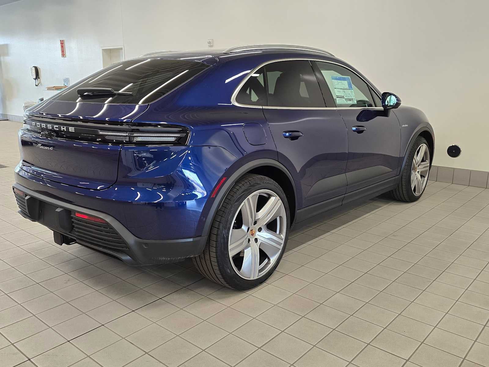 2024 Porsche Macan Electric 4