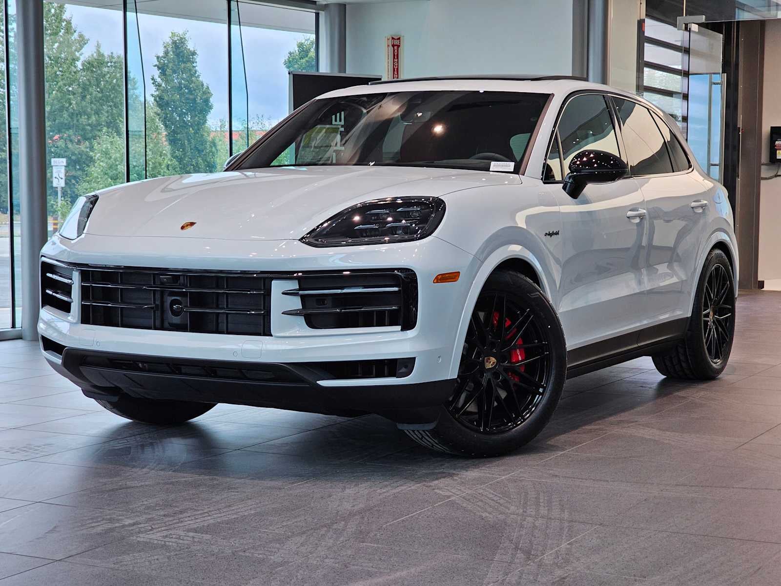 2025 Porsche Cayenne S E-Hybrid