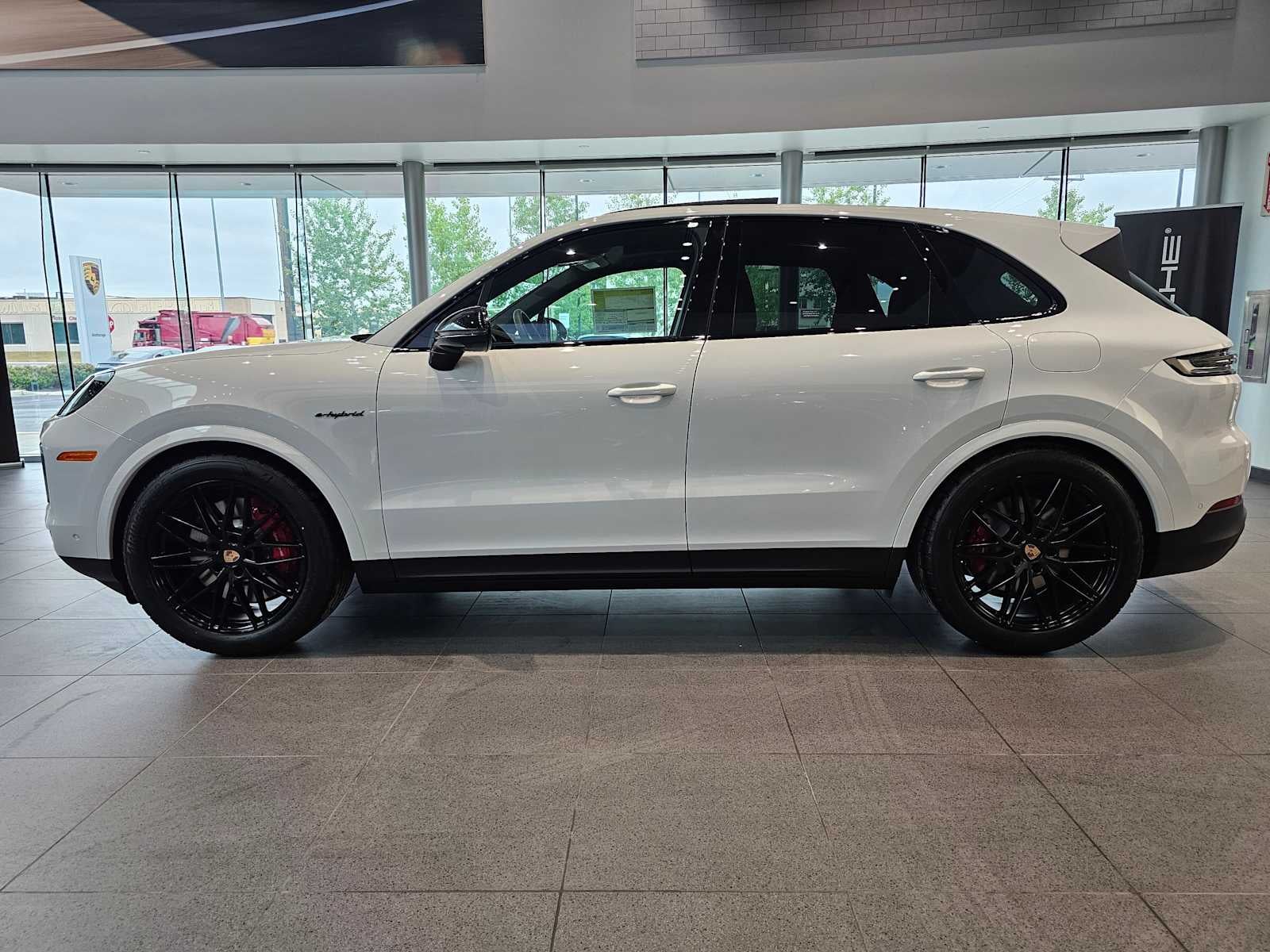 2025 Porsche Cayenne S E-Hybrid