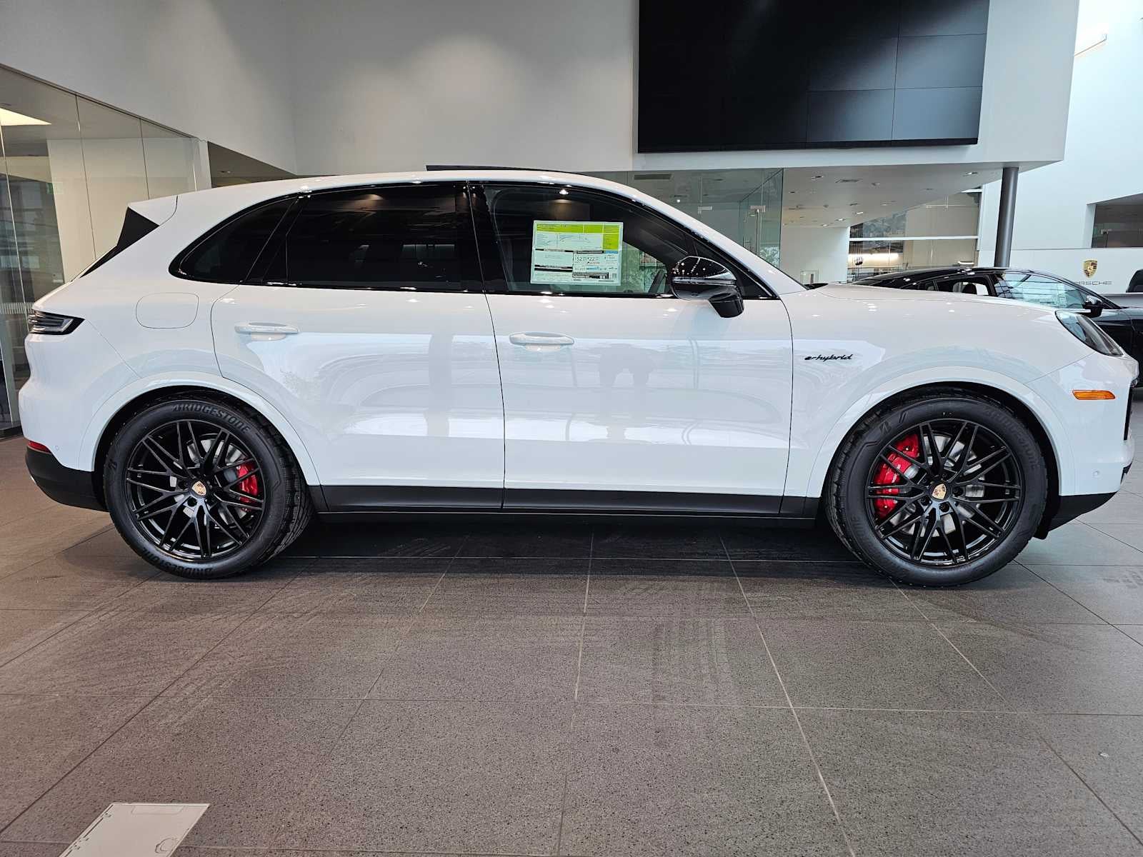 2025 Porsche Cayenne S E-Hybrid