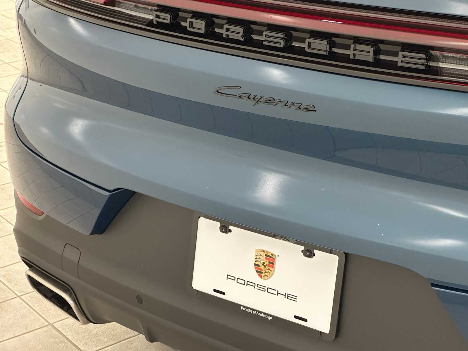 2025 Porsche Cayenne Base