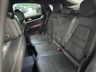 2025 Porsche Cayenne Base