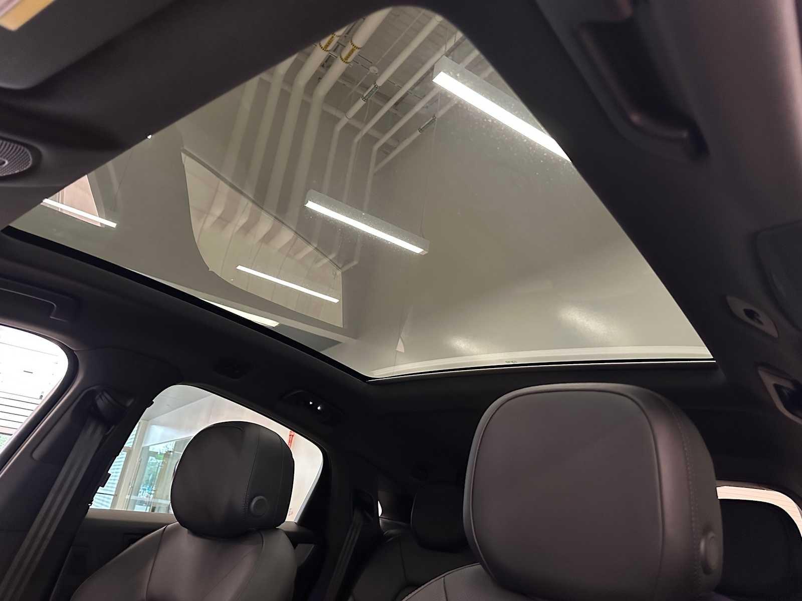 2025 Porsche Cayenne Base