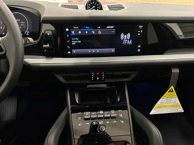 2025 Porsche Cayenne Base