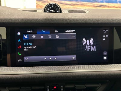 2025 Porsche Cayenne Base