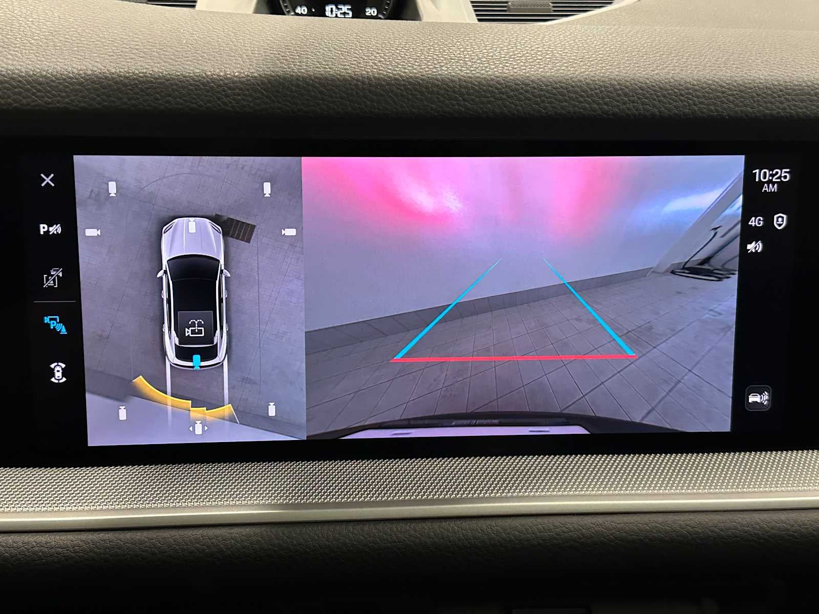 2025 Porsche Cayenne Base