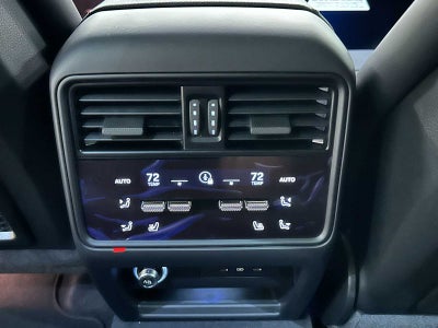 2025 Porsche Cayenne Base