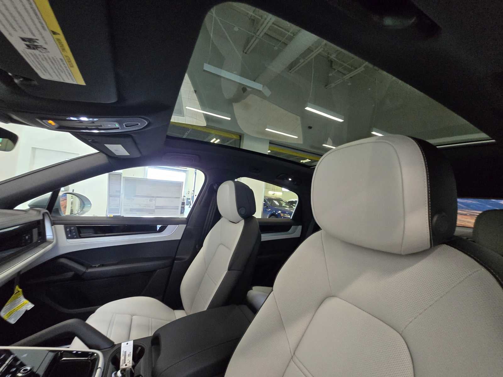 2024 Porsche Cayenne Base