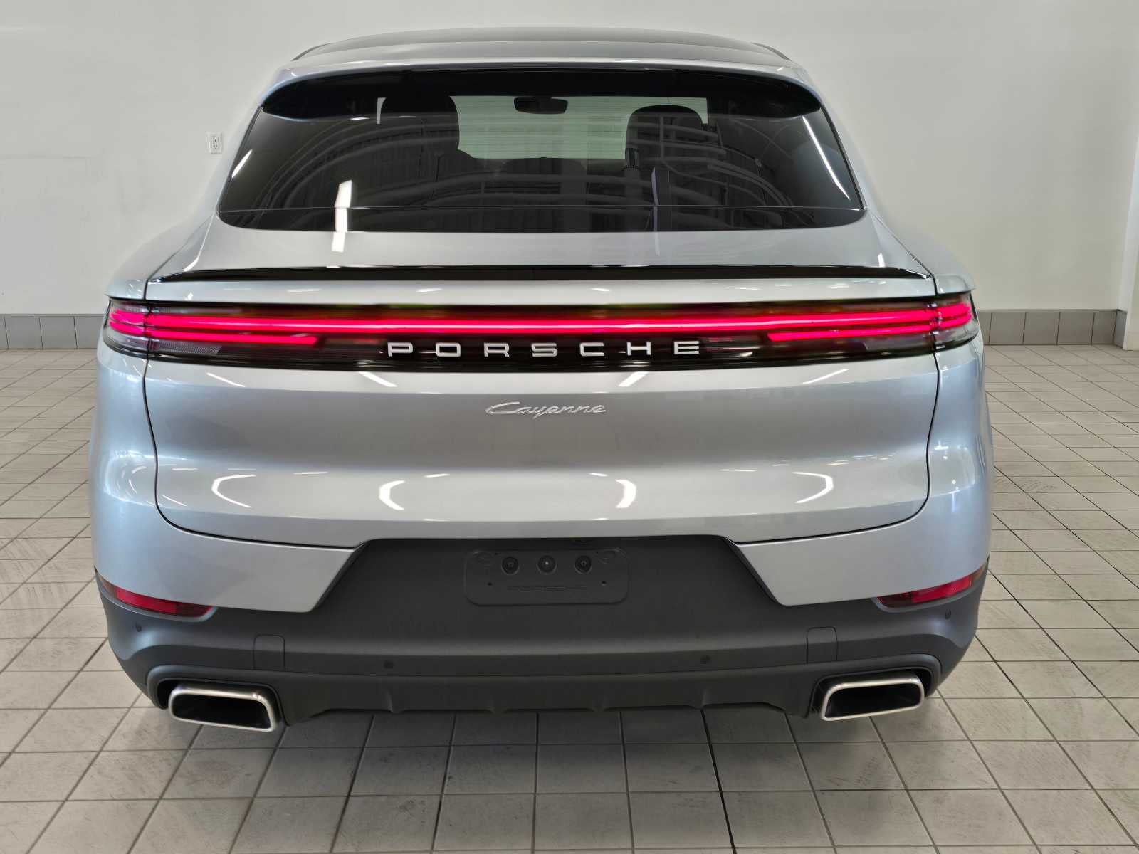 2024 Porsche Cayenne Base