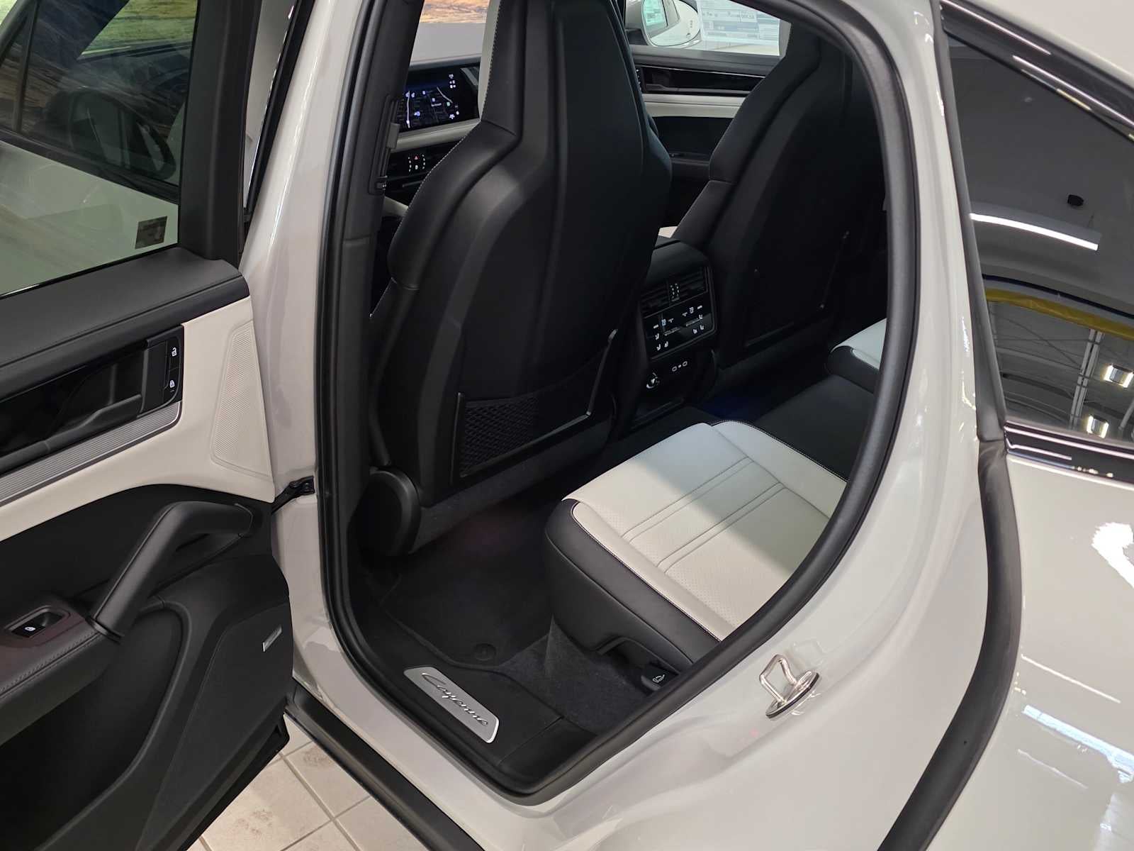 2026 Porsche Cayenne Cayenne Coupe
