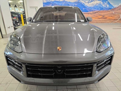 2024 Porsche Cayenne Base