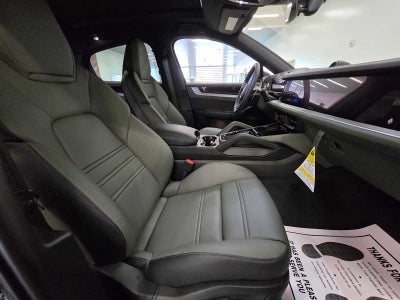 2024 Porsche Cayenne Base