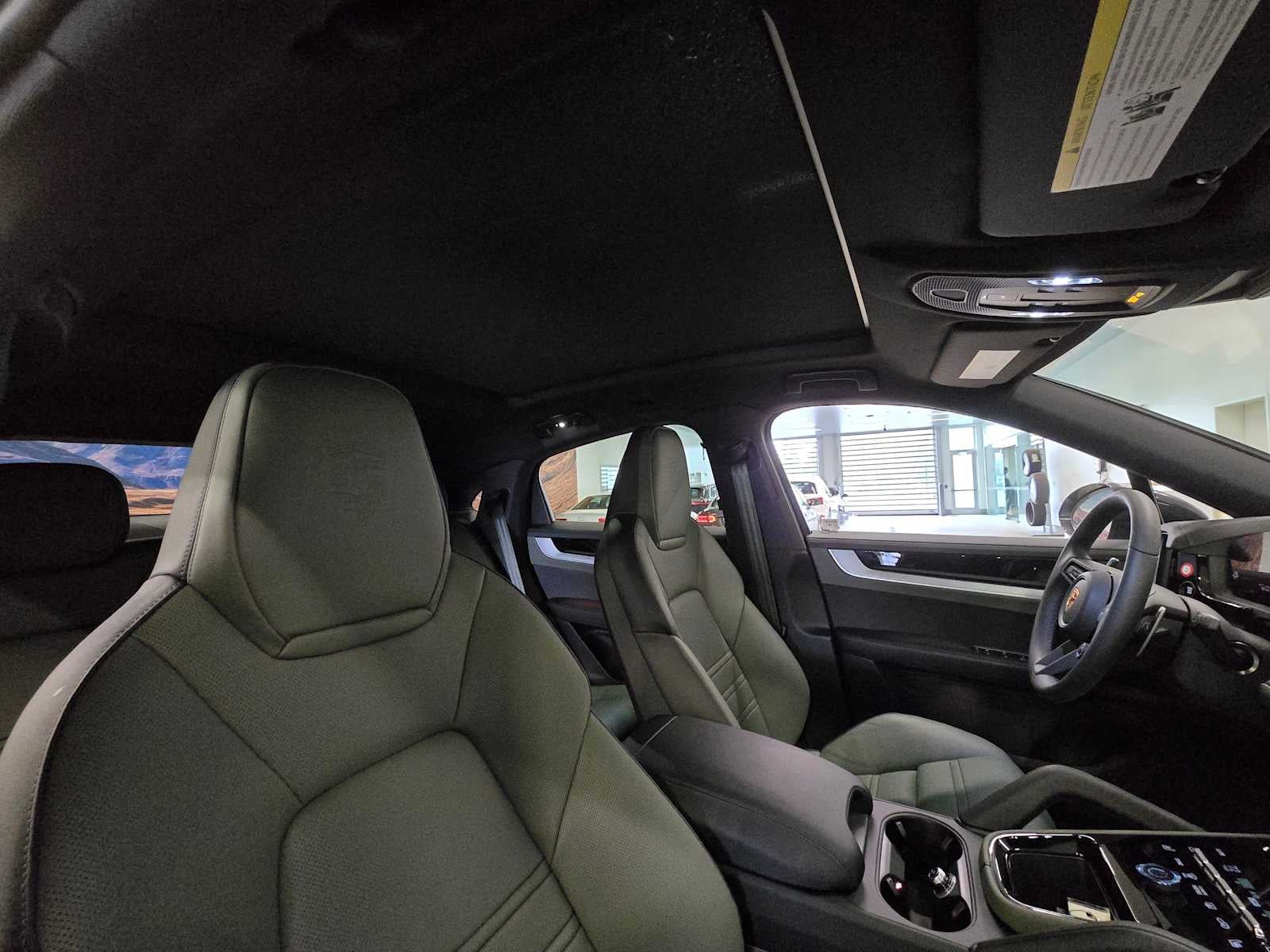 2024 Porsche Cayenne Base