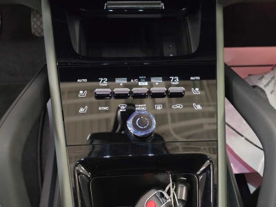 2024 Porsche Cayenne Base