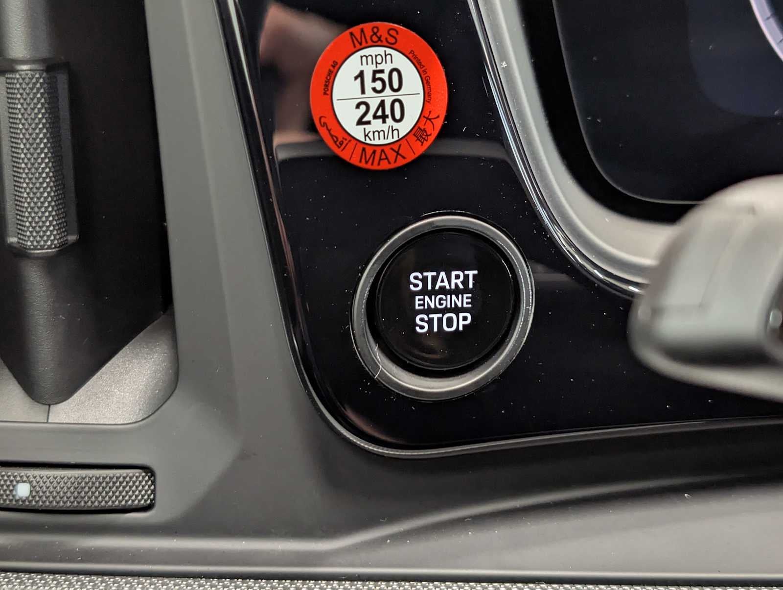 2025 Porsche Cayenne Base